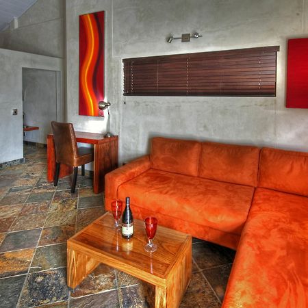 Hartmann Suites Serviced Self-Catering Apartments Windhoek Bagian luar foto