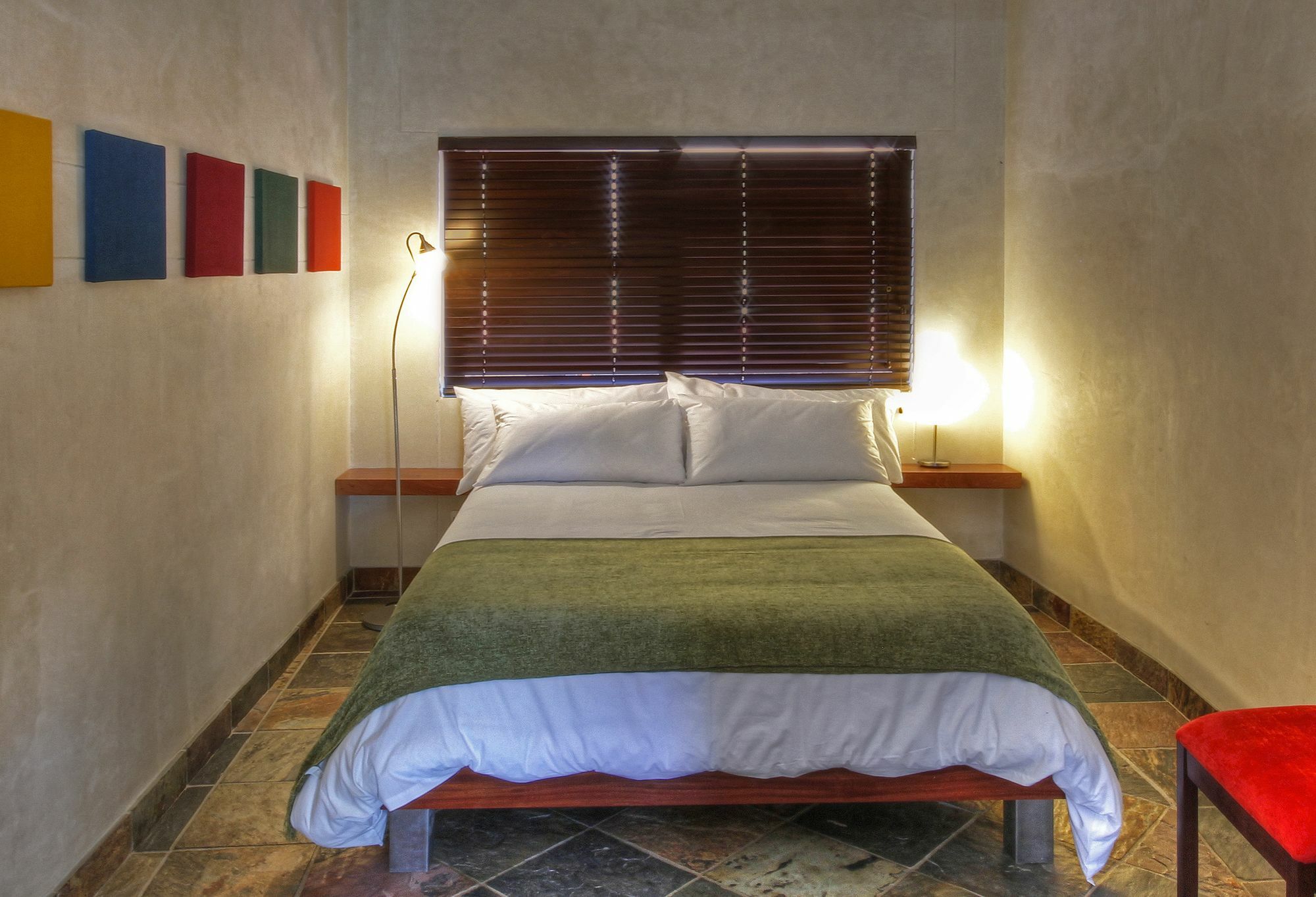 Hartmann Suites Serviced Self-Catering Apartments Windhoek Bagian luar foto